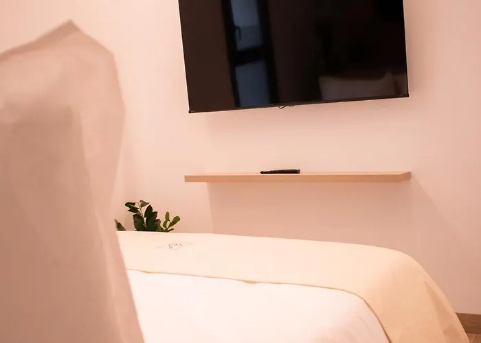 Surya Boutique Lägenhet *